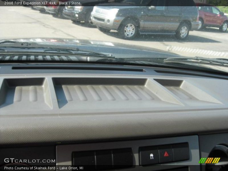 Black / Stone 2008 Ford Expedition XLT 4x4