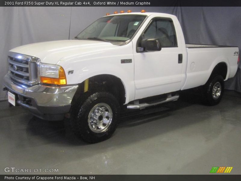 Oxford White / Medium Graphite 2001 Ford F350 Super Duty XL Regular Cab 4x4
