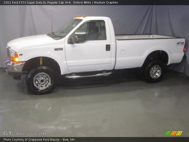 Oxford White / Medium Graphite 2001 Ford F350 Super Duty XL Regular Cab 4x4
