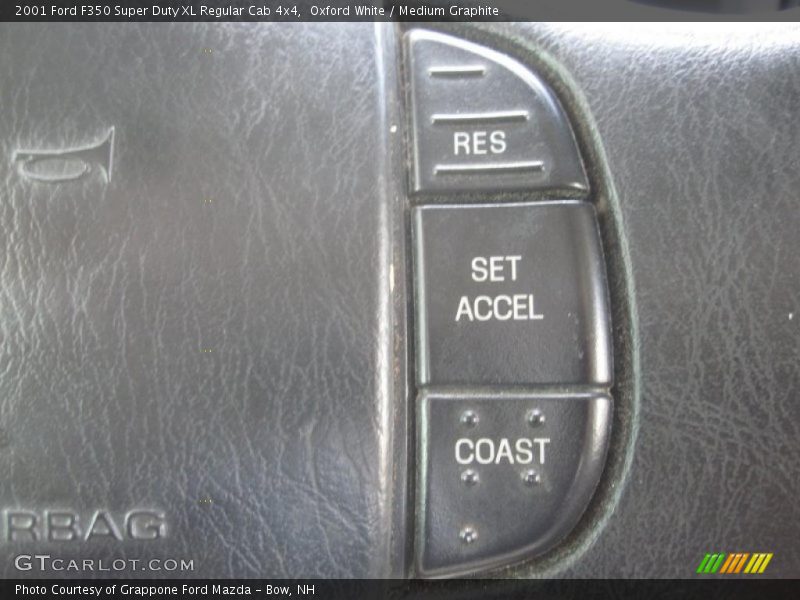 Oxford White / Medium Graphite 2001 Ford F350 Super Duty XL Regular Cab 4x4