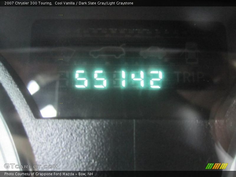 Cool Vanilla / Dark Slate Gray/Light Graystone 2007 Chrysler 300 Touring