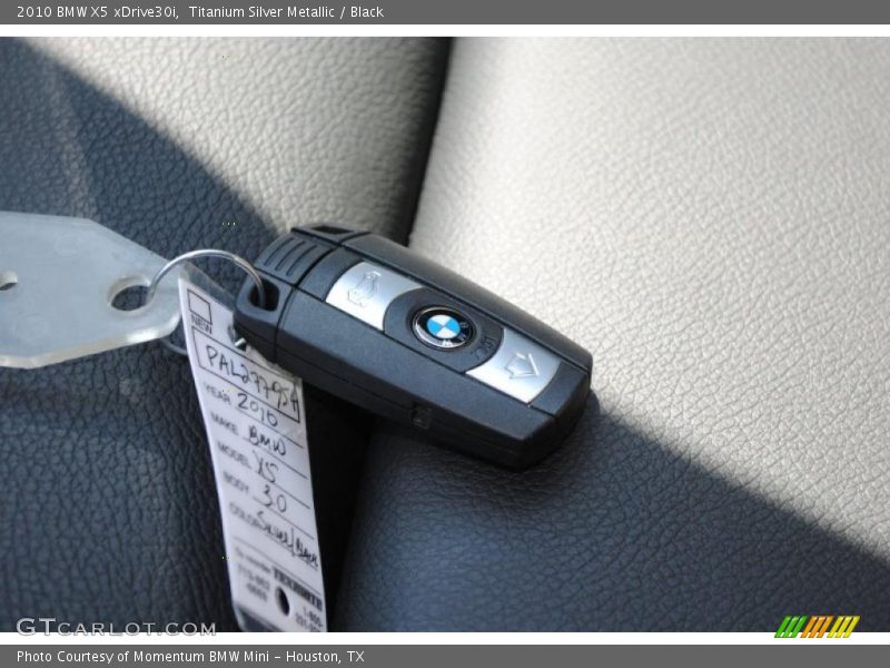 Titanium Silver Metallic / Black 2010 BMW X5 xDrive30i