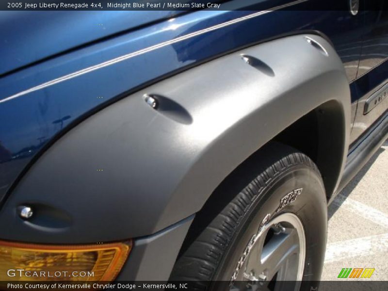 Midnight Blue Pearl / Medium Slate Gray 2005 Jeep Liberty Renegade 4x4