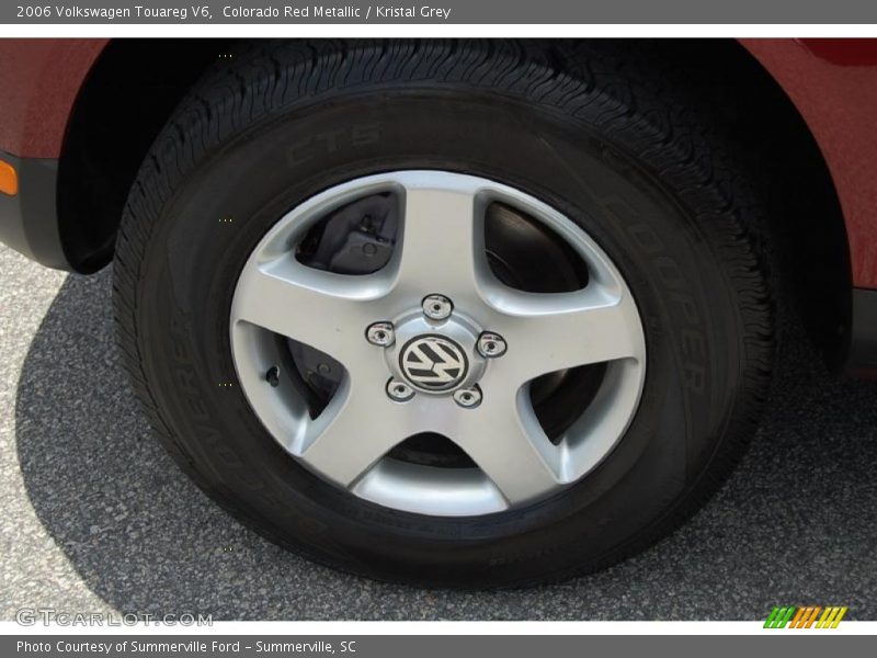 Colorado Red Metallic / Kristal Grey 2006 Volkswagen Touareg V6