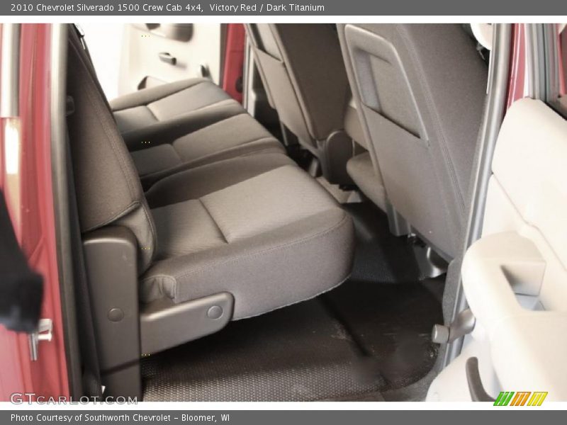 Victory Red / Dark Titanium 2010 Chevrolet Silverado 1500 Crew Cab 4x4