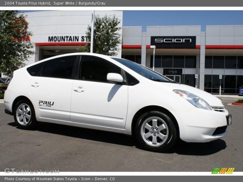 Super White / Burgundy/Gray 2004 Toyota Prius Hybrid