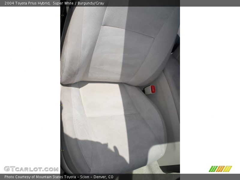 Super White / Burgundy/Gray 2004 Toyota Prius Hybrid
