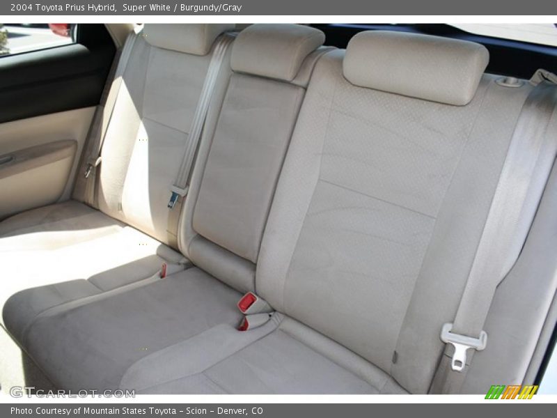 Super White / Burgundy/Gray 2004 Toyota Prius Hybrid