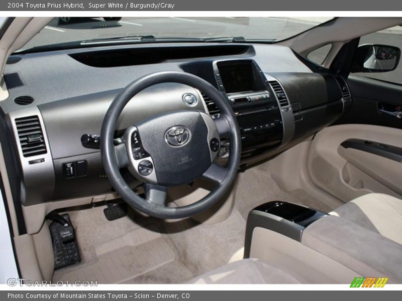 Super White / Burgundy/Gray 2004 Toyota Prius Hybrid