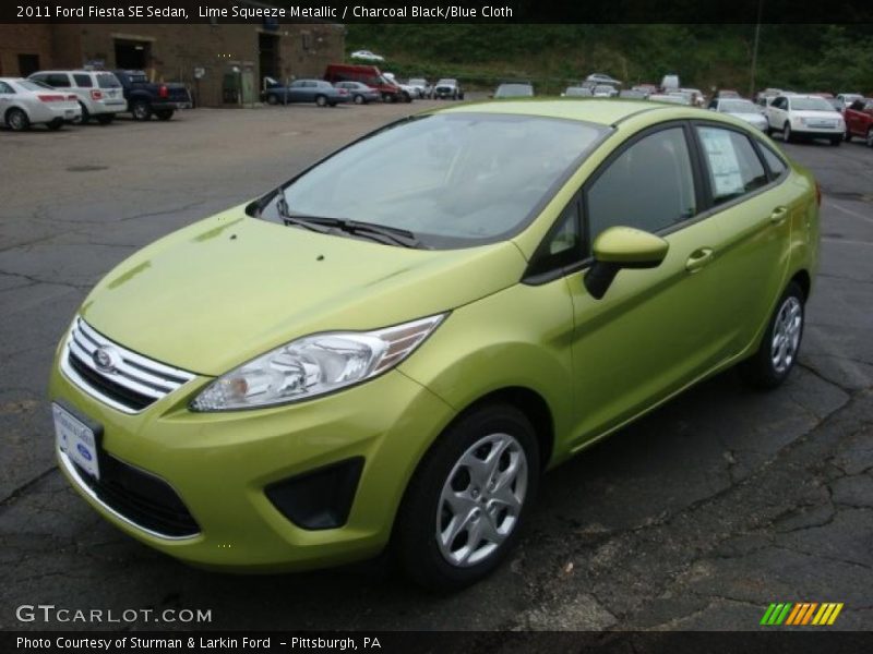 Lime Squeeze Metallic / Charcoal Black/Blue Cloth 2011 Ford Fiesta SE Sedan