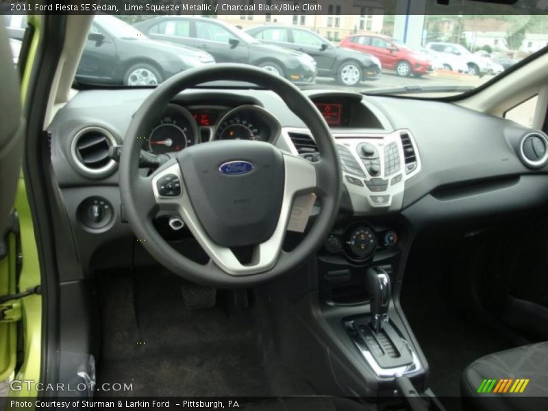 Lime Squeeze Metallic / Charcoal Black/Blue Cloth 2011 Ford Fiesta SE Sedan
