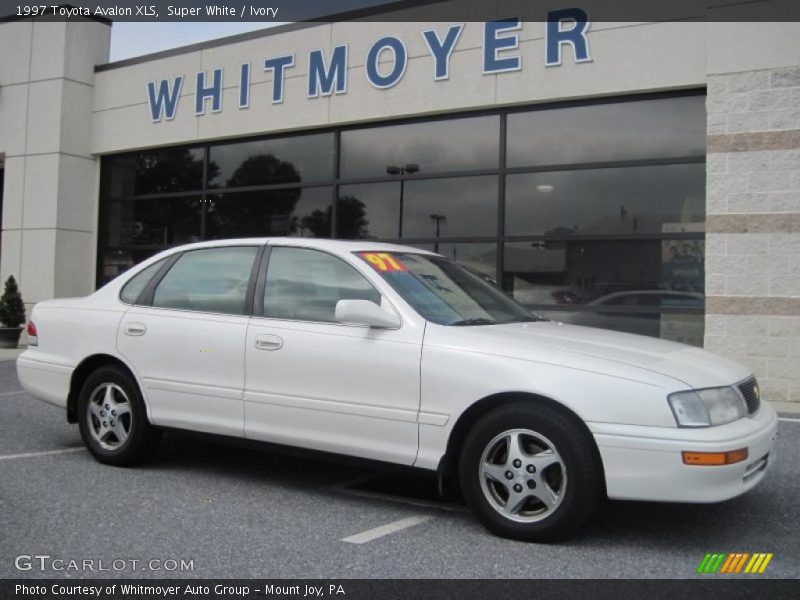 Super White / Ivory 1997 Toyota Avalon XLS