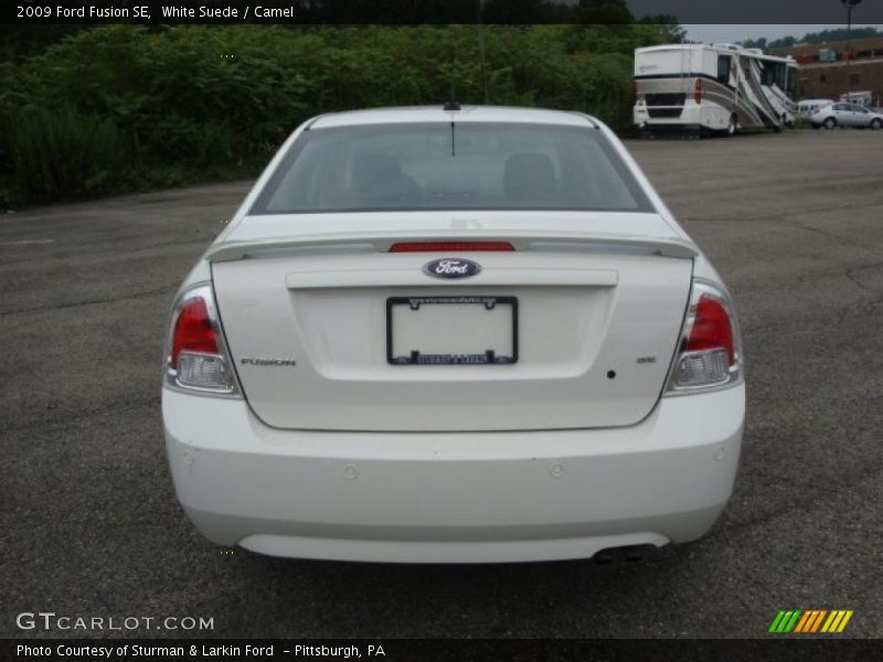 White Suede / Camel 2009 Ford Fusion SE