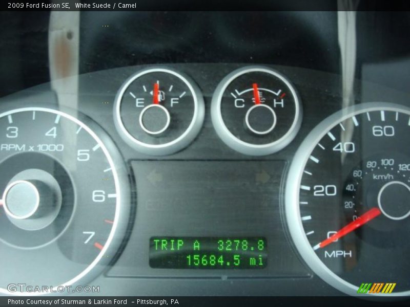 White Suede / Camel 2009 Ford Fusion SE