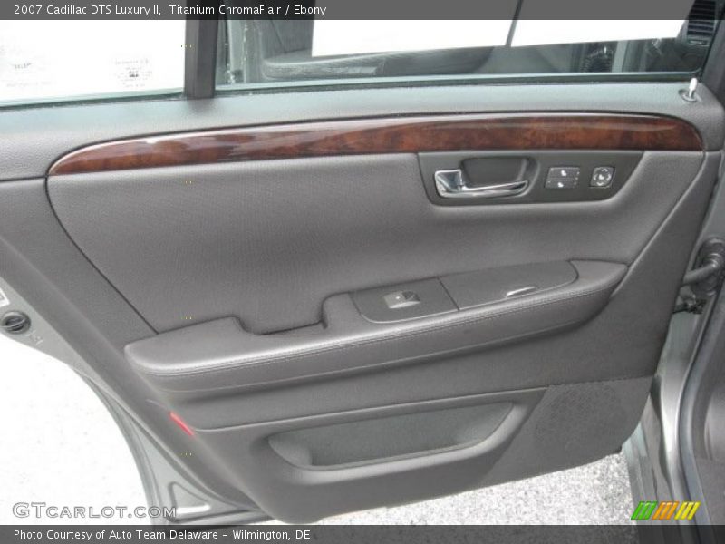 Titanium ChromaFlair / Ebony 2007 Cadillac DTS Luxury II
