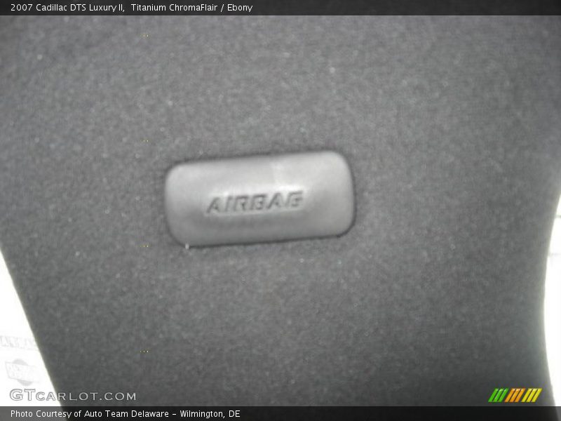 Titanium ChromaFlair / Ebony 2007 Cadillac DTS Luxury II