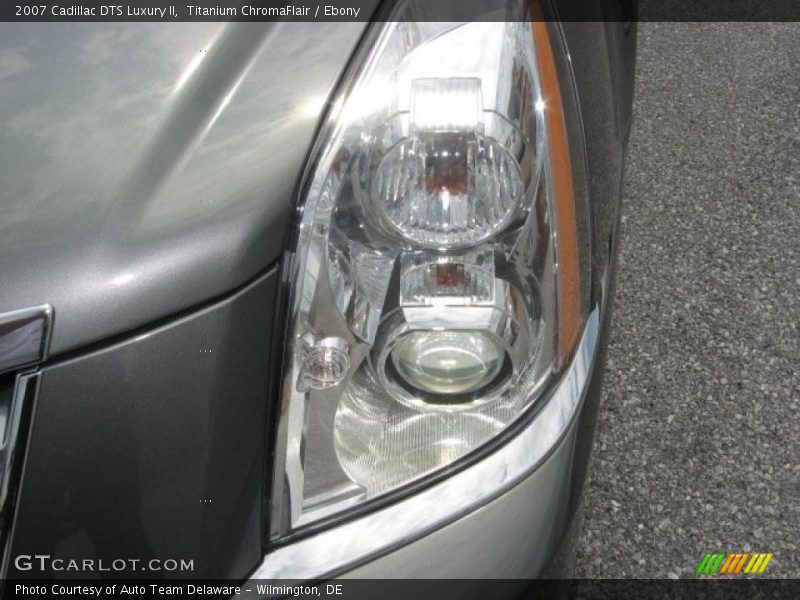 Titanium ChromaFlair / Ebony 2007 Cadillac DTS Luxury II