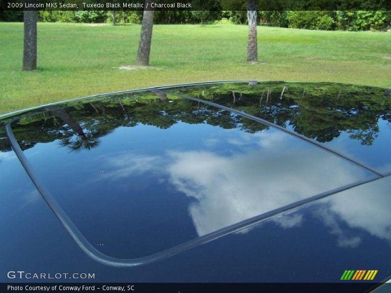 Tuxedo Black Metallic / Charcoal Black 2009 Lincoln MKS Sedan