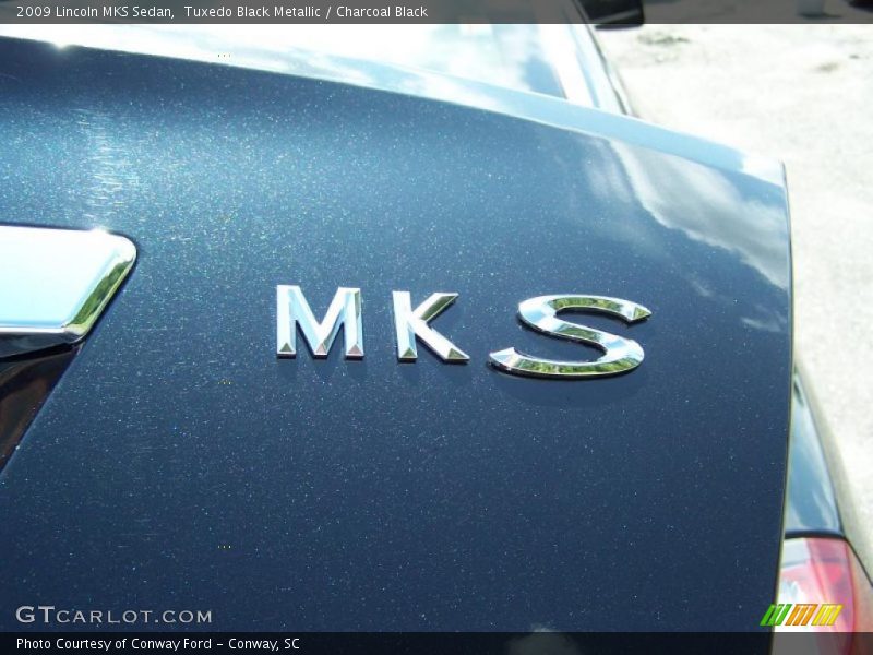 Tuxedo Black Metallic / Charcoal Black 2009 Lincoln MKS Sedan