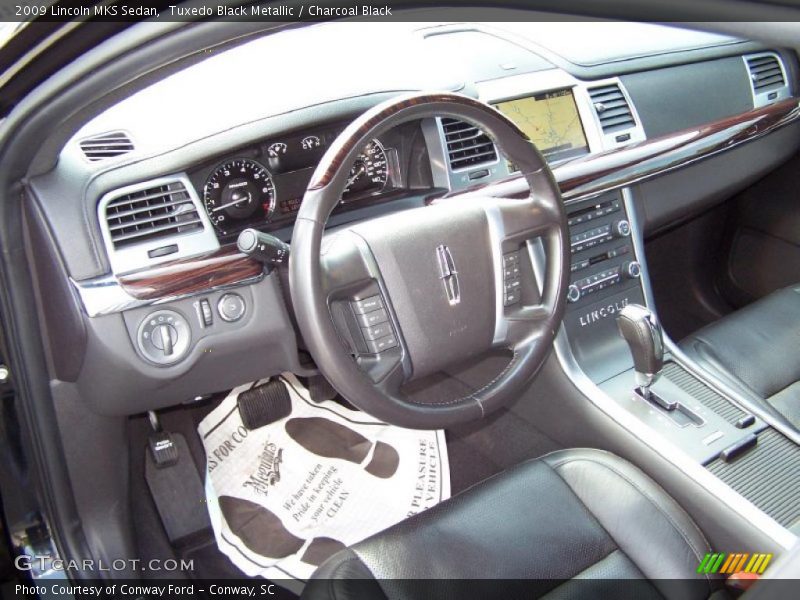 Tuxedo Black Metallic / Charcoal Black 2009 Lincoln MKS Sedan