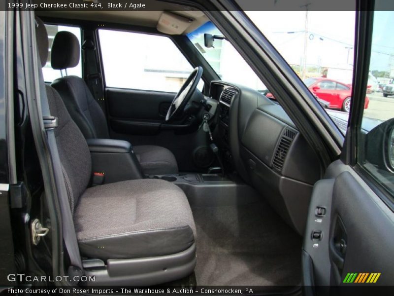 Black / Agate 1999 Jeep Cherokee Classic 4x4