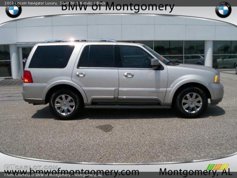 Silver Birch Metallic / Black 2003 Lincoln Navigator Luxury