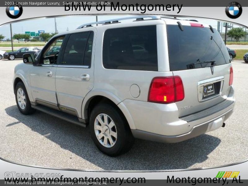 Silver Birch Metallic / Black 2003 Lincoln Navigator Luxury