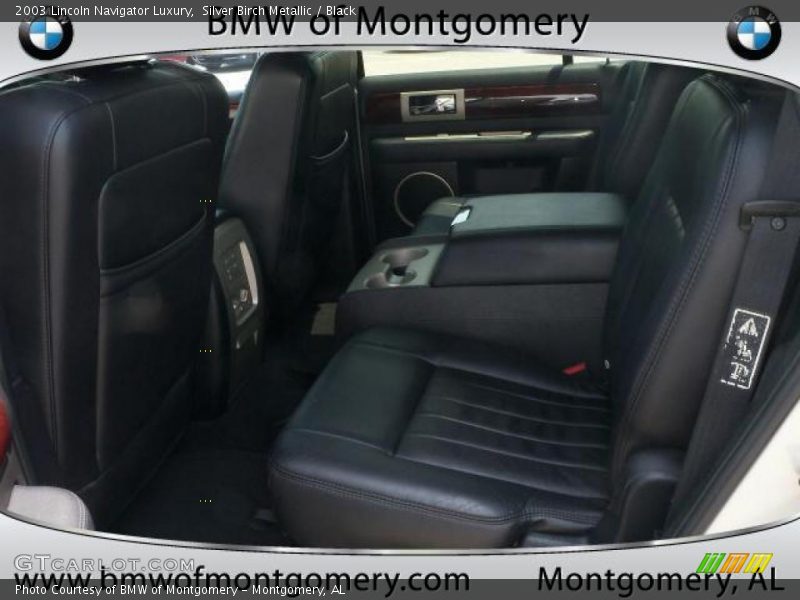 Silver Birch Metallic / Black 2003 Lincoln Navigator Luxury