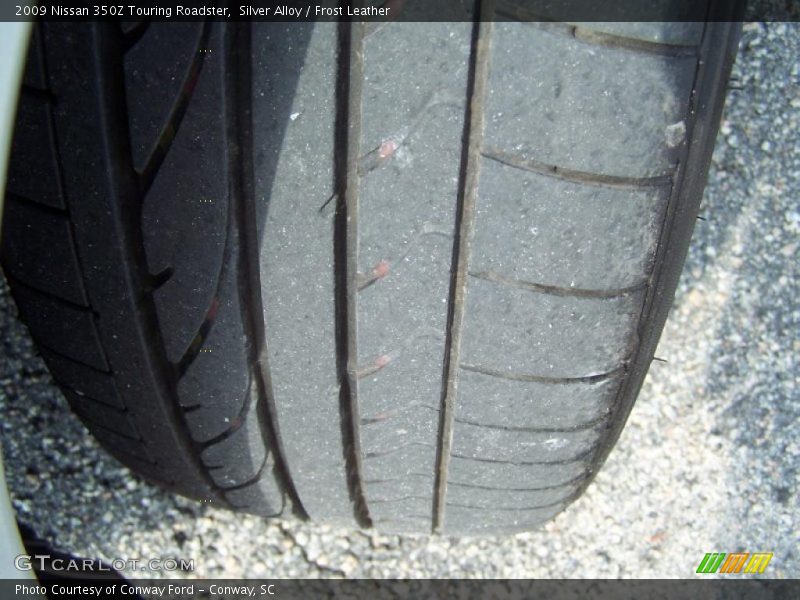 Silver Alloy / Frost Leather 2009 Nissan 350Z Touring Roadster