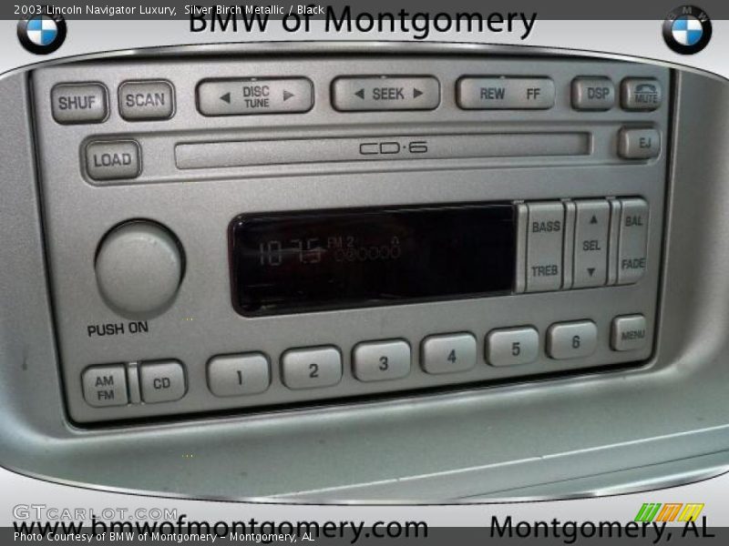 Silver Birch Metallic / Black 2003 Lincoln Navigator Luxury