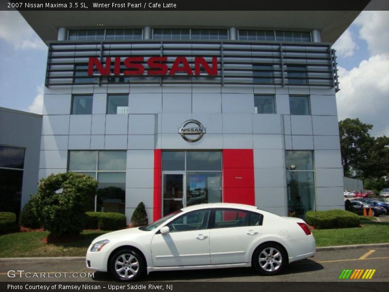 Winter Frost Pearl / Cafe Latte 2007 Nissan Maxima 3.5 SL