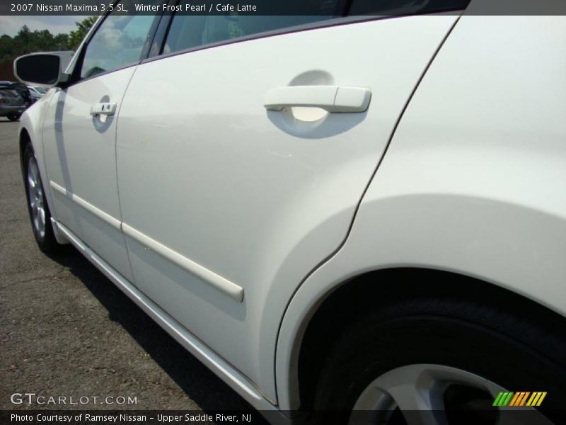Winter Frost Pearl / Cafe Latte 2007 Nissan Maxima 3.5 SL