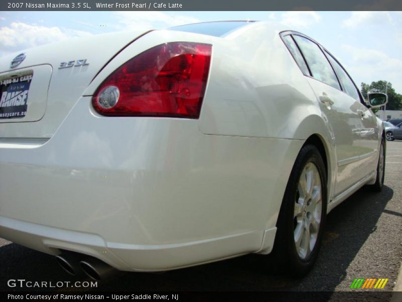 Winter Frost Pearl / Cafe Latte 2007 Nissan Maxima 3.5 SL