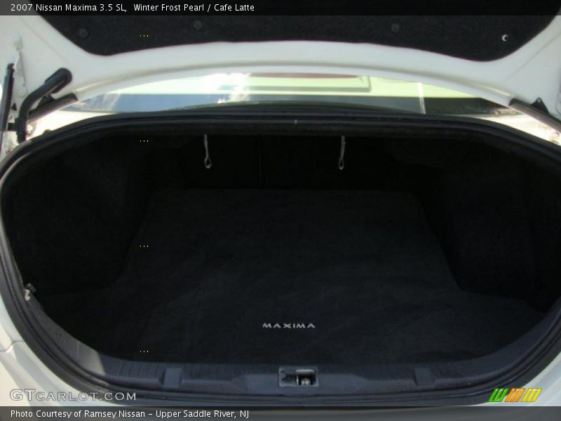 Winter Frost Pearl / Cafe Latte 2007 Nissan Maxima 3.5 SL