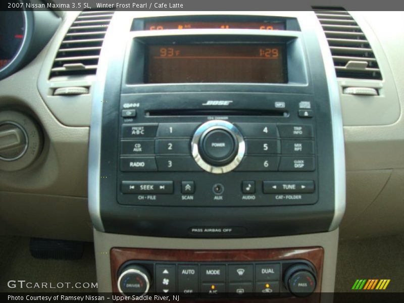 Winter Frost Pearl / Cafe Latte 2007 Nissan Maxima 3.5 SL