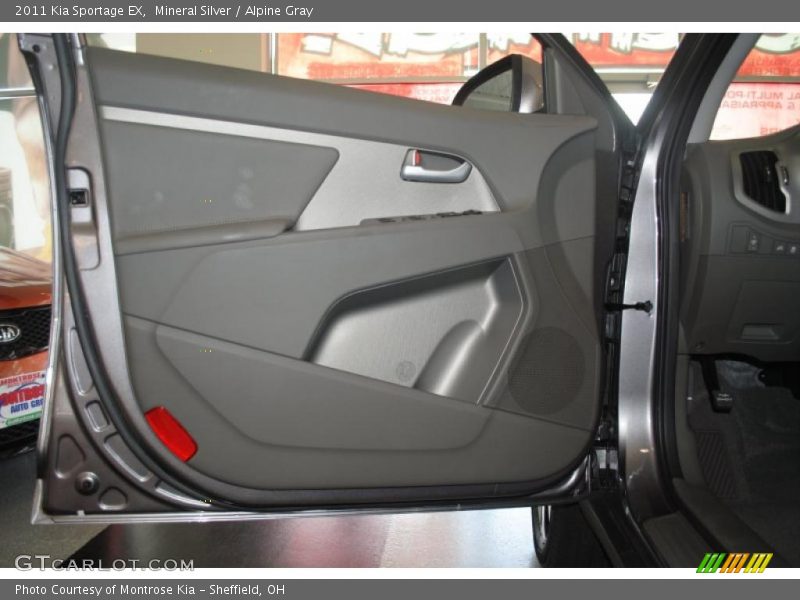 Mineral Silver / Alpine Gray 2011 Kia Sportage EX