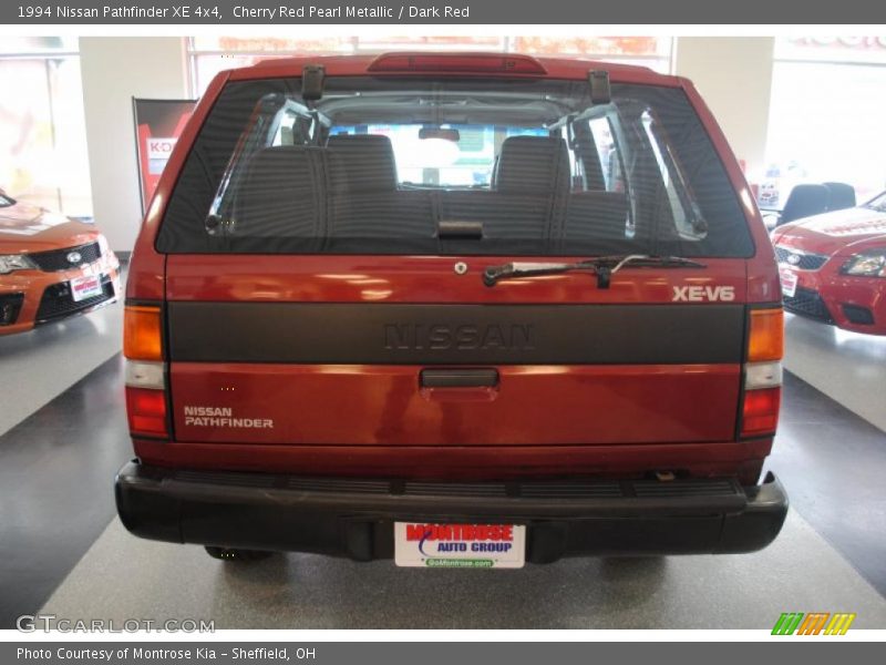 Cherry Red Pearl Metallic / Dark Red 1994 Nissan Pathfinder XE 4x4