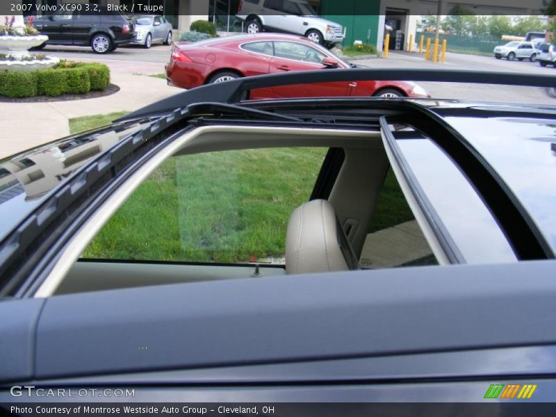 Black / Taupe 2007 Volvo XC90 3.2