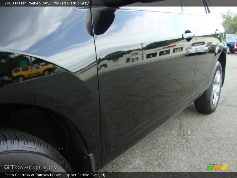 Wicked Black / Gray 2008 Nissan Rogue S AWD