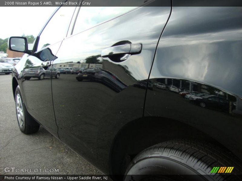 Wicked Black / Gray 2008 Nissan Rogue S AWD