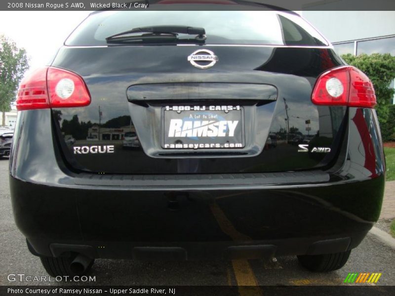 Wicked Black / Gray 2008 Nissan Rogue S AWD
