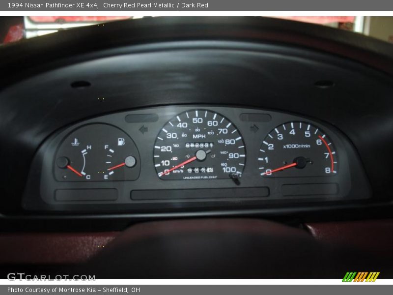 Cherry Red Pearl Metallic / Dark Red 1994 Nissan Pathfinder XE 4x4