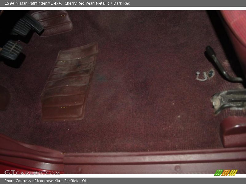 Cherry Red Pearl Metallic / Dark Red 1994 Nissan Pathfinder XE 4x4