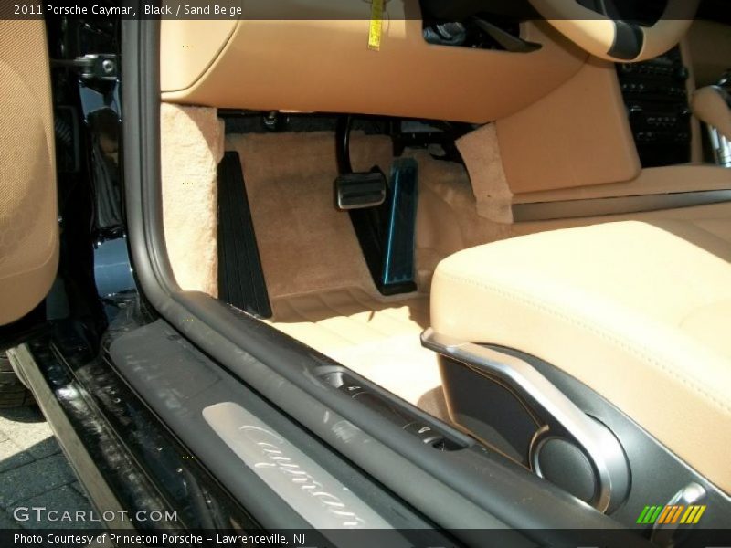 Black / Sand Beige 2011 Porsche Cayman