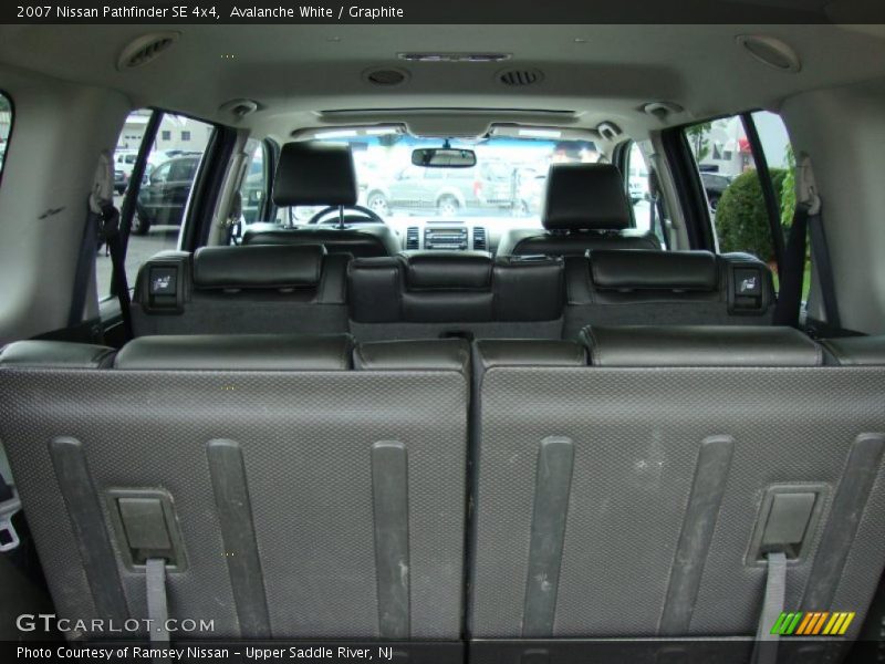 Avalanche White / Graphite 2007 Nissan Pathfinder SE 4x4
