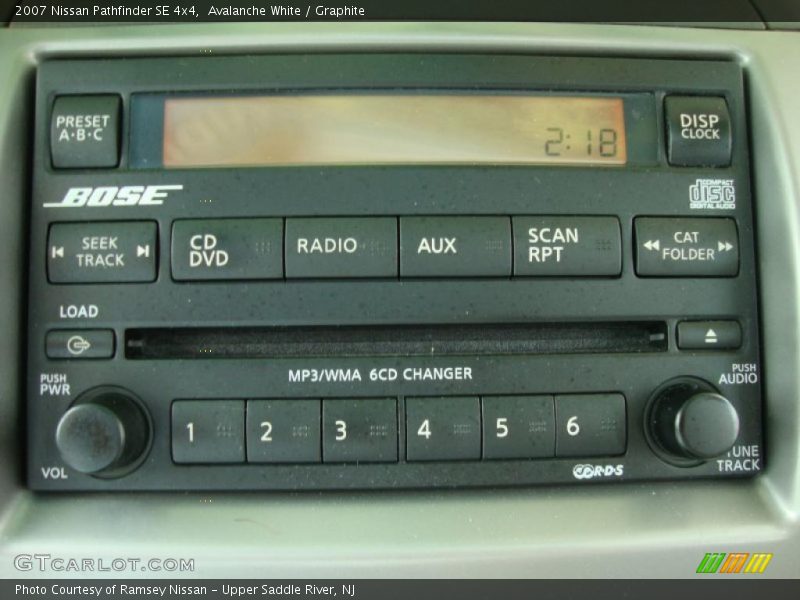 Avalanche White / Graphite 2007 Nissan Pathfinder SE 4x4