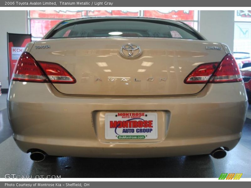 Titanium Metallic / Light Gray 2006 Toyota Avalon Limited