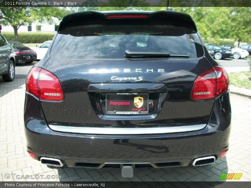 Black / Black 2011 Porsche Cayenne S