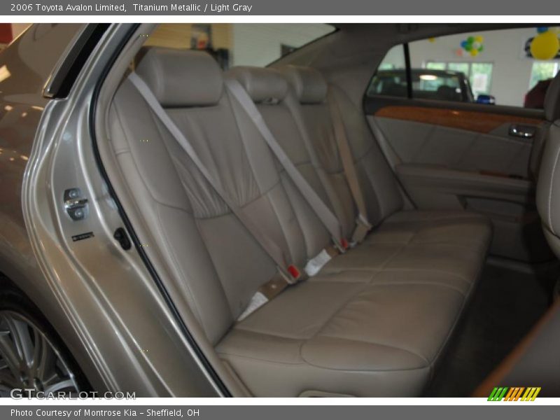 Titanium Metallic / Light Gray 2006 Toyota Avalon Limited