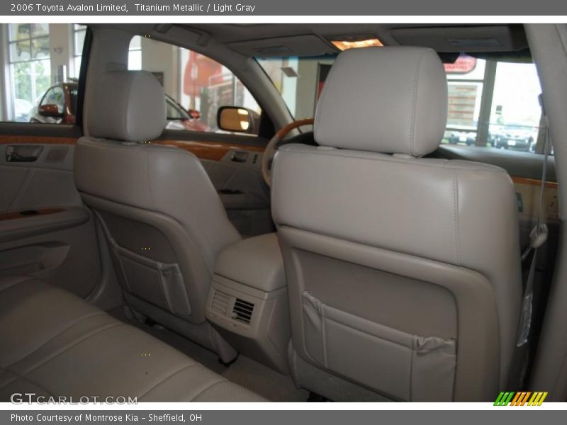 Titanium Metallic / Light Gray 2006 Toyota Avalon Limited
